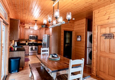 Secluded Family Retreat in Log Cabin with Hammock and Fire Pit in Topton, North Carolina - Topton, North Carolina - glamping.directory