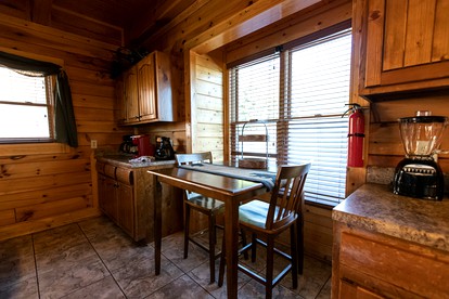 Elegant Vacation Rental for Large Group Getaways in Tennessee - Pigeon Forge, Tennessee - glamping.directory