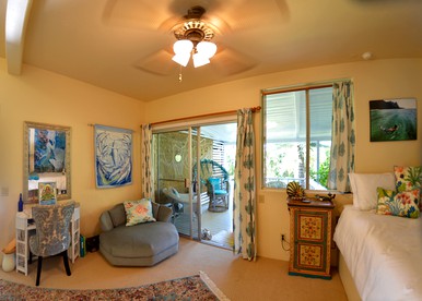 Beautiful Bed and Breakfast Suite with Private Deck in Kealakekua, Hawaii - Kealakekua, Hawaii - glamping.directory