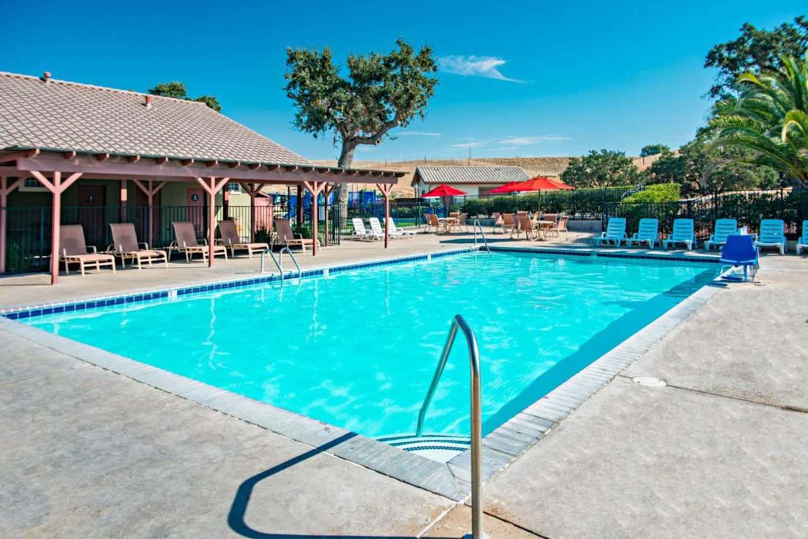 Sun Outdoors Central Coast Wine Country - Paso Robles, California - glamping.directory