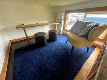 Breakers - stay in a tiny home on the Oregon Coast - Waldport, Oregon - glamping.directory