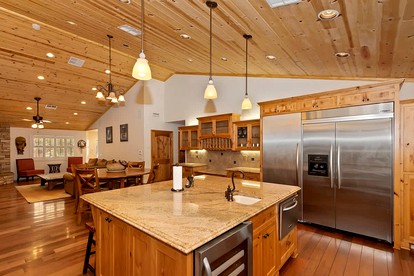 Fantastic Group Cabin with Fireplace and Spacious Game Room in Big Bear City, California - Big Bear, California - glamping.directory