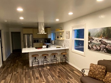 Beautiful Blue Cabin Nestled on a Hill with Beautiful Mountain Views for a Relaxing Getaway by the Trinity River in California - Big Flat, California - glamping.directory