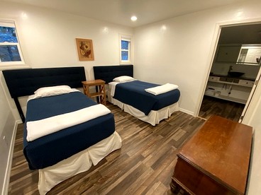 Beautiful Blue Cabin Nestled on a Hill with Beautiful Mountain Views for a Relaxing Getaway by the Trinity River in California - Big Flat, California - glamping.directory