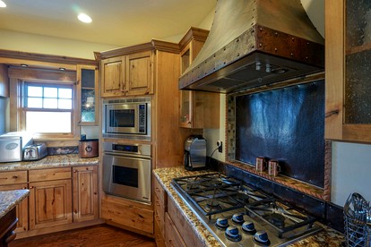 Scenic Mountain Cabin with Creekside Deck & Outdoor Fireplace near North Meadow Creek, Montana - McAllister, Montana - glamping.directory