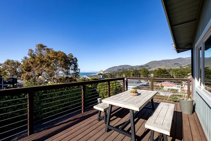 Stunning Vacation Rental with Breathtaking Ocean and Mountain Views Perfect for Hiking in Montara, CA - Montara, California - glamping.directory