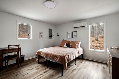 Enchanting Woodland Cabin Retreat near Cacapon River in West Virginia - Berkeley Springs , West Virginia - glamping.directory