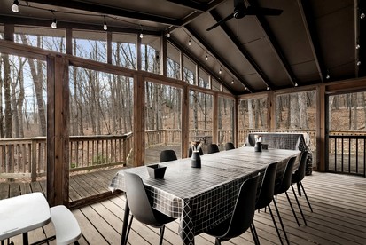 Enchanting Woodland Cabin Retreat near Cacapon River in West Virginia - Berkeley Springs , West Virginia - glamping.directory