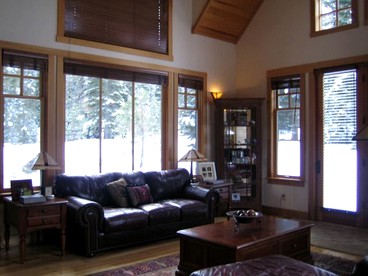 Modern Woodland Cabin Getaway with a Fireplace in Truckee, California - Truckee, California - glamping.directory