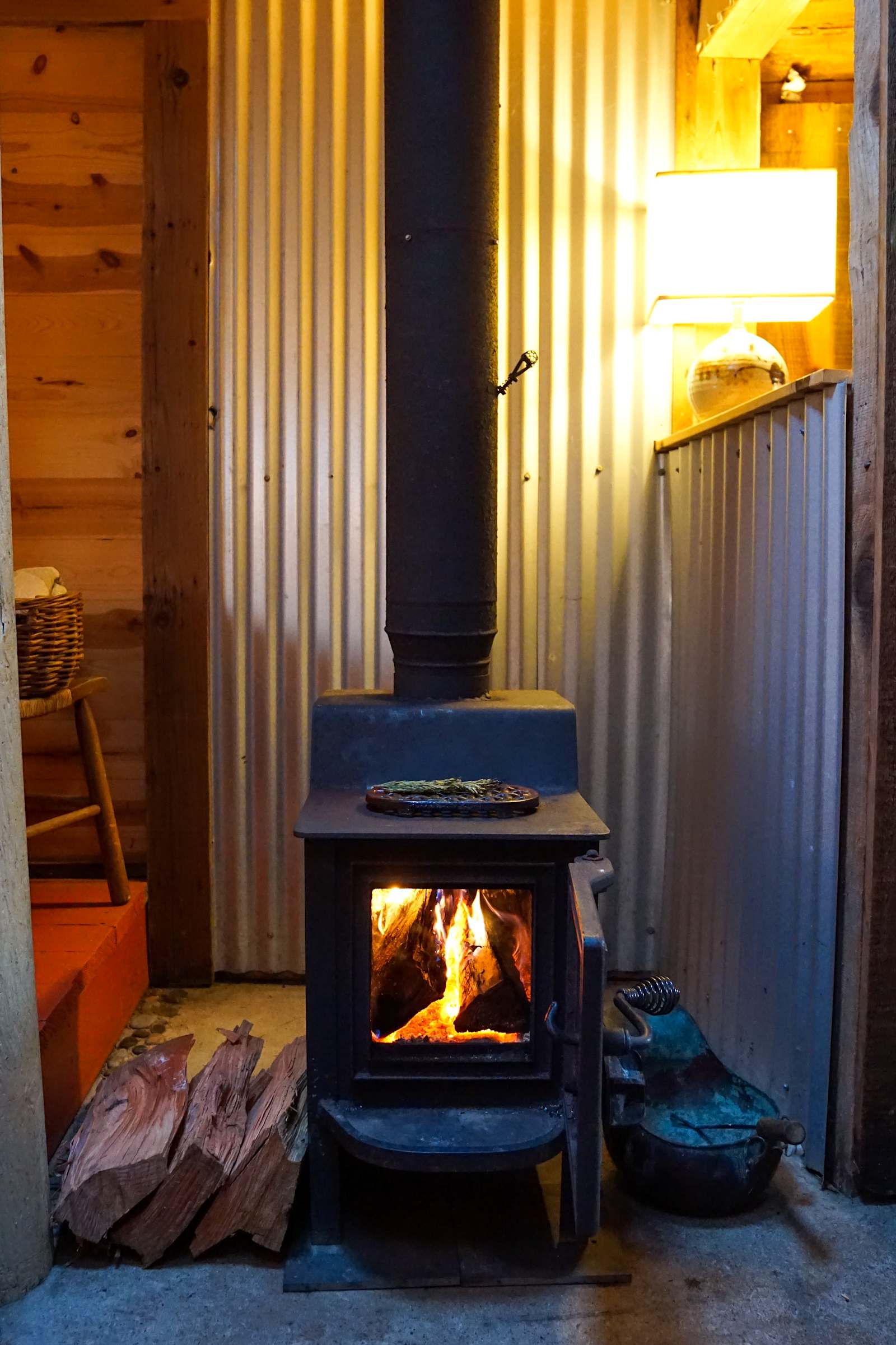Many Moons Homestead - Albion, California - glamping.directory