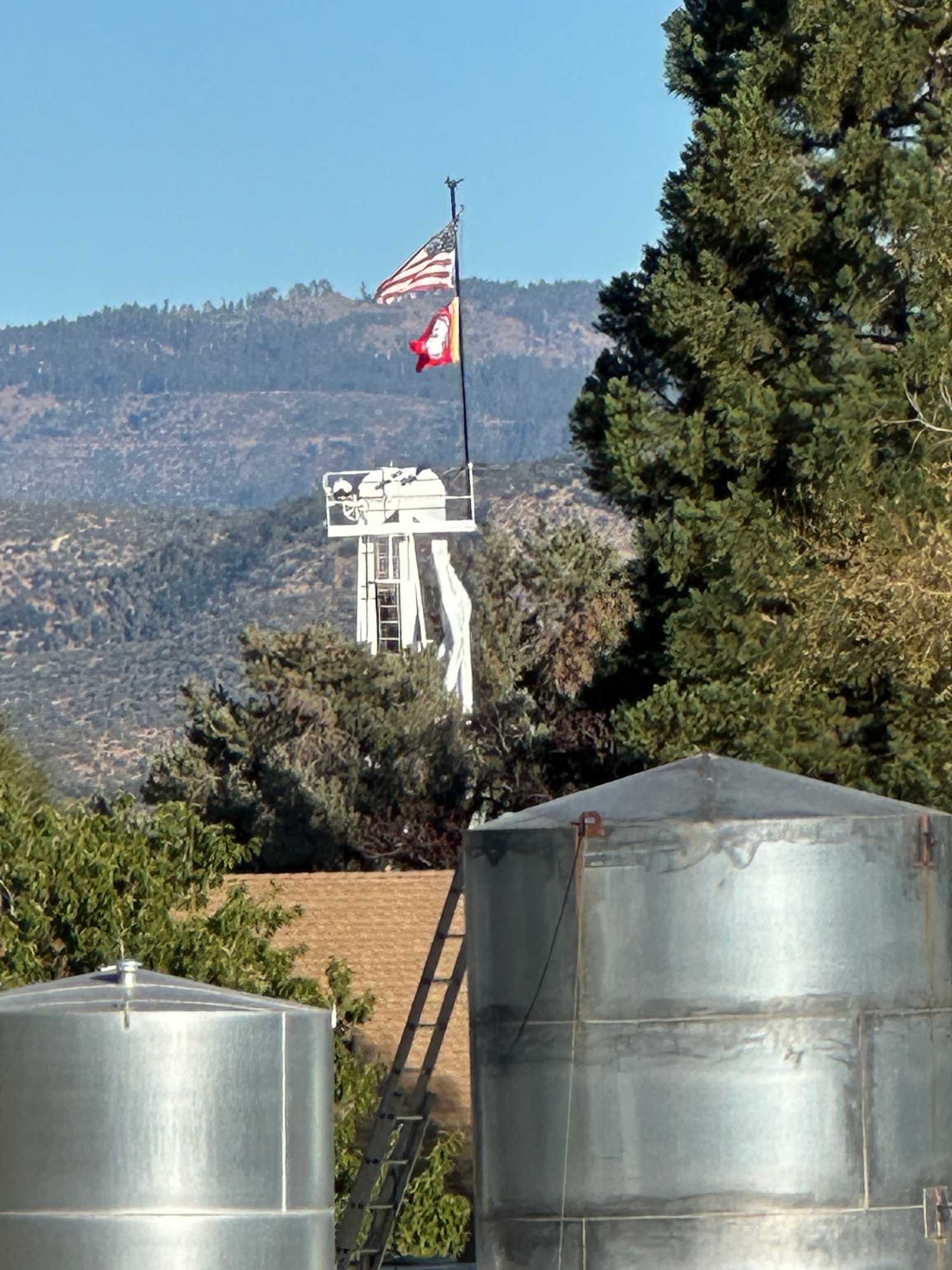 North Fork Ranch (Horses Welcome) - glamping.directory