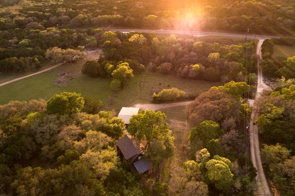 Spacious and Rustic Hill Country Cabin Rental Ideal for Family Getaways near Austin - Wimberley, Texas - glamping.directory