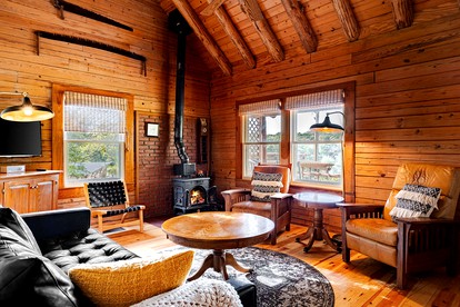 Spacious and Rustic Hill Country Cabin Rental Ideal for Family Getaways near Austin - Wimberley, Texas - glamping.directory