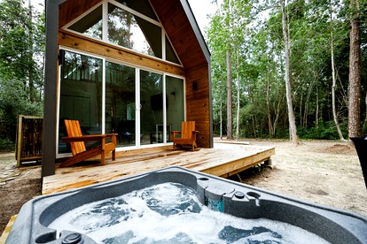 Luxury Cabin with Private Hot Tub - Cueta, Montgomery, TX - glamping.directory
