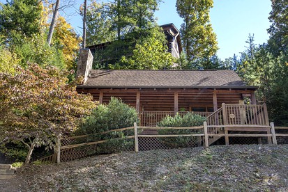 Rustic-Chic Cabin for Four - Ultimate Tennessee Glamping Escape in Pigeon Forge - glamping.directory