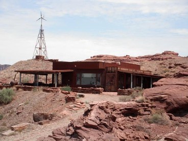 Secluded Vacation Rental for Six near the Colorado River in Moab, Western Utah - Moab, Utah - glamping.directory