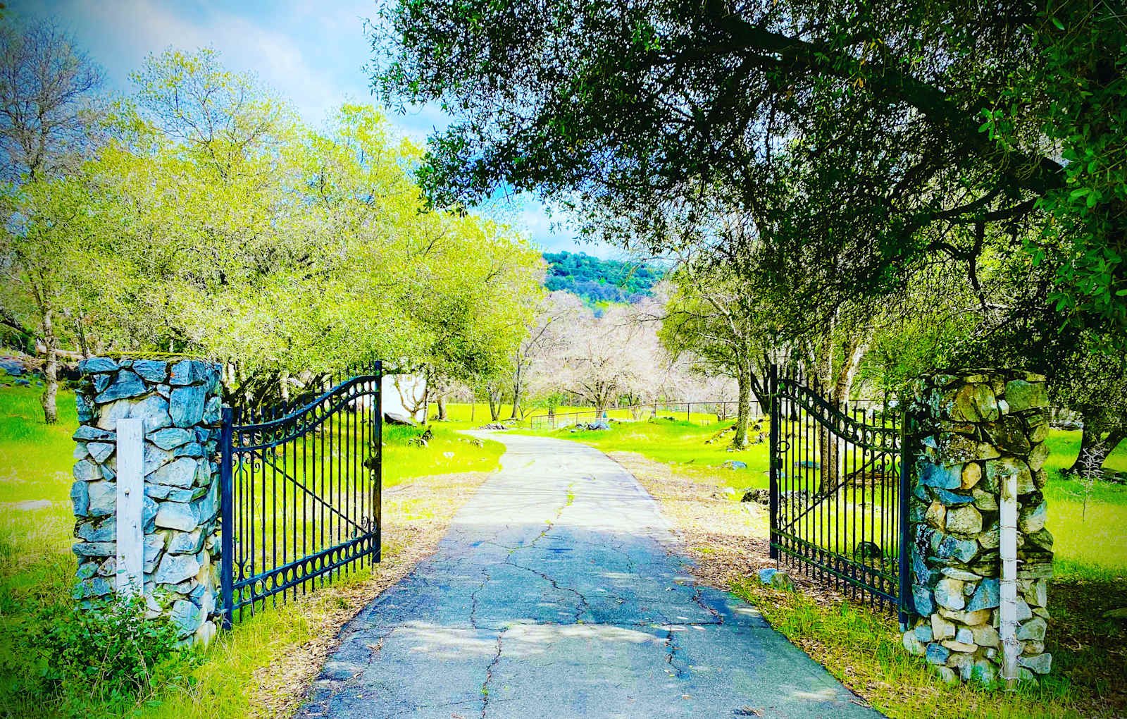 The Land Of Make+Believe - glamping.directory