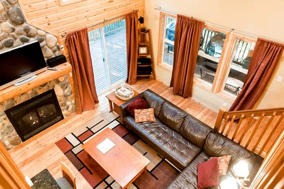 Stunning Luxury Cabin Rental for Seven with Private Hot Tub near Mount Baker - Glacier, Washington - glamping.directory