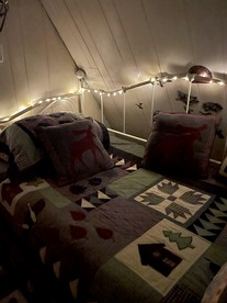 Glamping in the Eclipse Cabin in Forks, Washington, Home of the Twilight Saga - Forks, Washington - glamping.directory