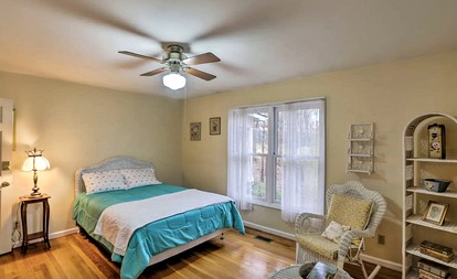 Beautiful Cozy Barn with Great Views in Franklin Tennessee - Franklin, Tennessee - glamping.directory