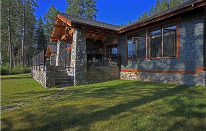 Lakeside Vacation Rental with Stunning Views and Spacious Interior on Flathead Lake, Montana - Polson, Montana - glamping.directory