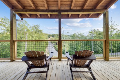 Opulent Oasis: Sevierville's Premier Luxury Cabin for Big Groups with Hot Tub - Sevierville, Tennessee - glamping.directory