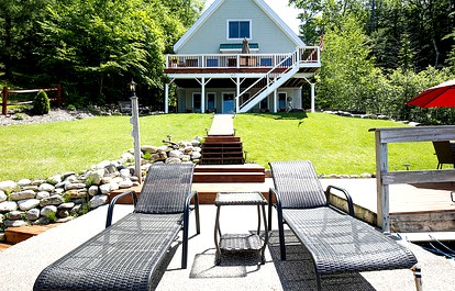 Lakefront Vacation Rental for Group Getaway in Fort Ann, Upstate New York - Fort Ann, New York - glamping.directory