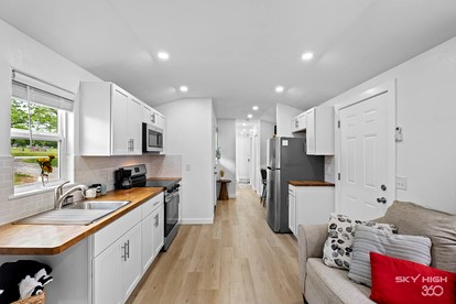 Stylish Tiny Home with Open Concept near Downtown Decatur and Bentonville, Arkansas - Decatur, Arkansas - glamping.directory