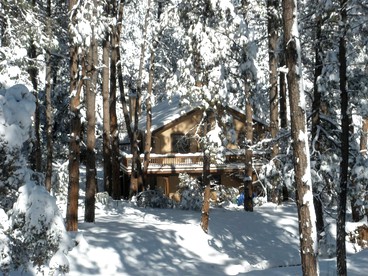 Cabin Getaway near to Pine, Arizona that is Perfect for a Family Vacation - Pine, Arizona - glamping.directory