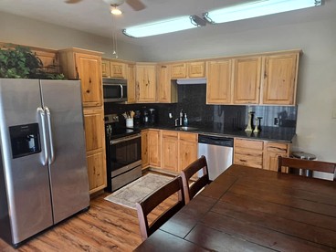 Lakeview Game Loft Retreat with Private Beach Access near Little Elm Beach, Little Elm, Texas - Little Elm, Texas - glamping.directory