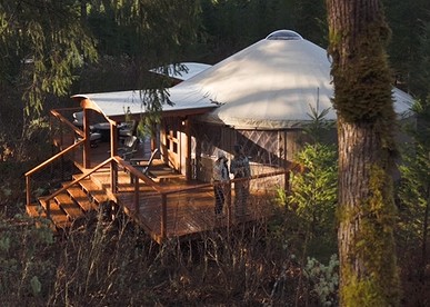 Scenic Woodland Yurt with Stargazing Dome & Firepit near Carson, Washington - Carson, Washington - glamping.directory
