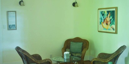 Charming Suite Rental with Complimentary Breakfast in Maui, Hawaii - Makawao, Hawaii - glamping.directory