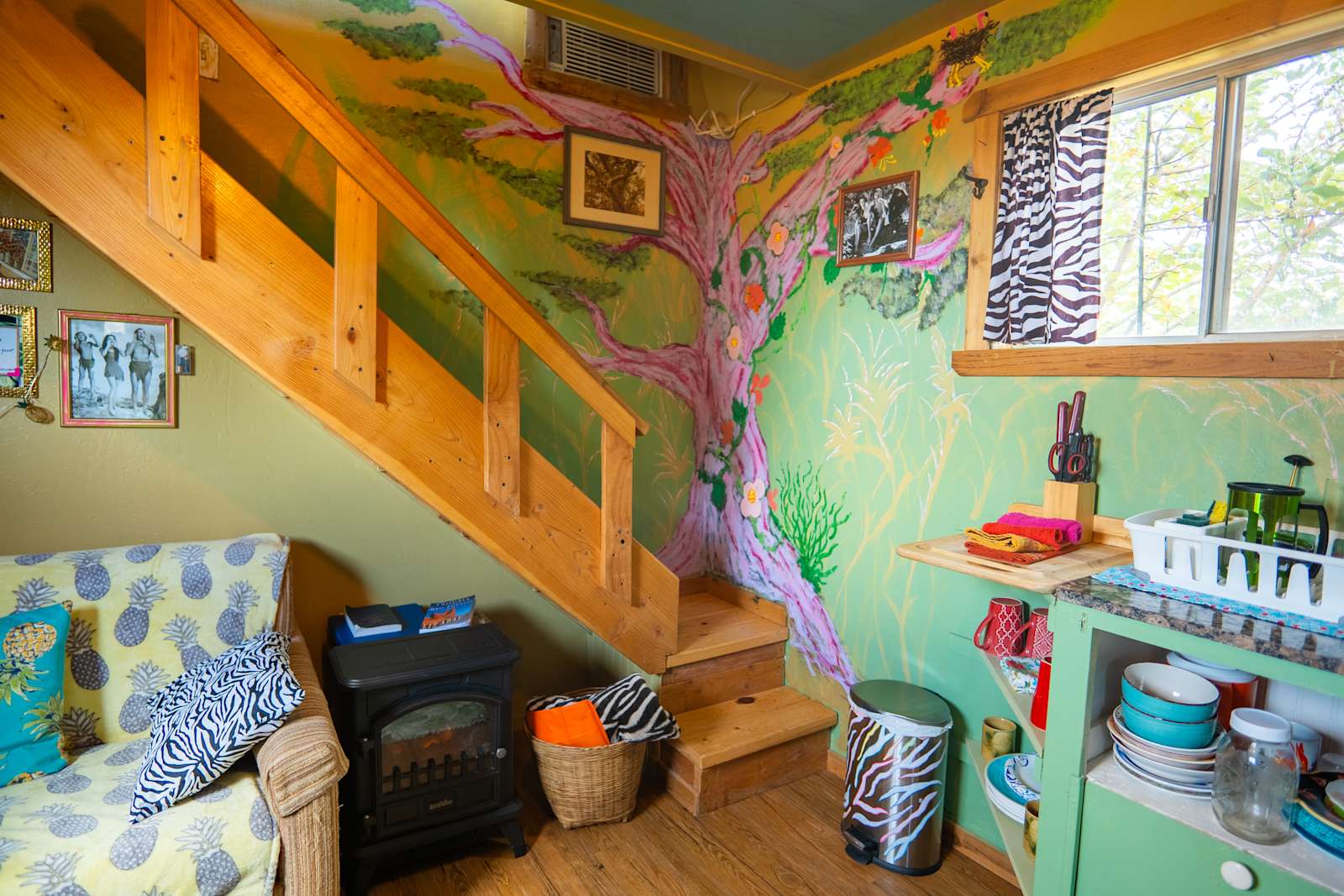 Shangri La in the Desert - Colorado City, Arizona - glamping.directory