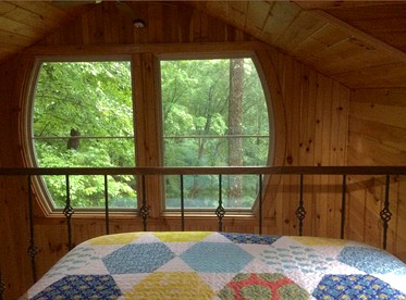 Rustic Off-Grid Cabin Getaway near Wayne National Forest, Ohio - Athens, Ohio - glamping.directory