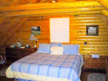 Spacious and Rustic Cabin Rental in the Woods near Catoctin Mountain Park, Maryland - Thurmont, Maryland - glamping.directory