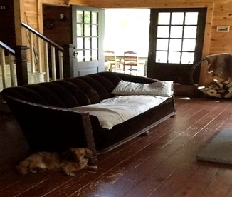 Charming Cottage Rental with Antique Decor in Narrowsburg, New York - Narrowsburg, New York - glamping.directory