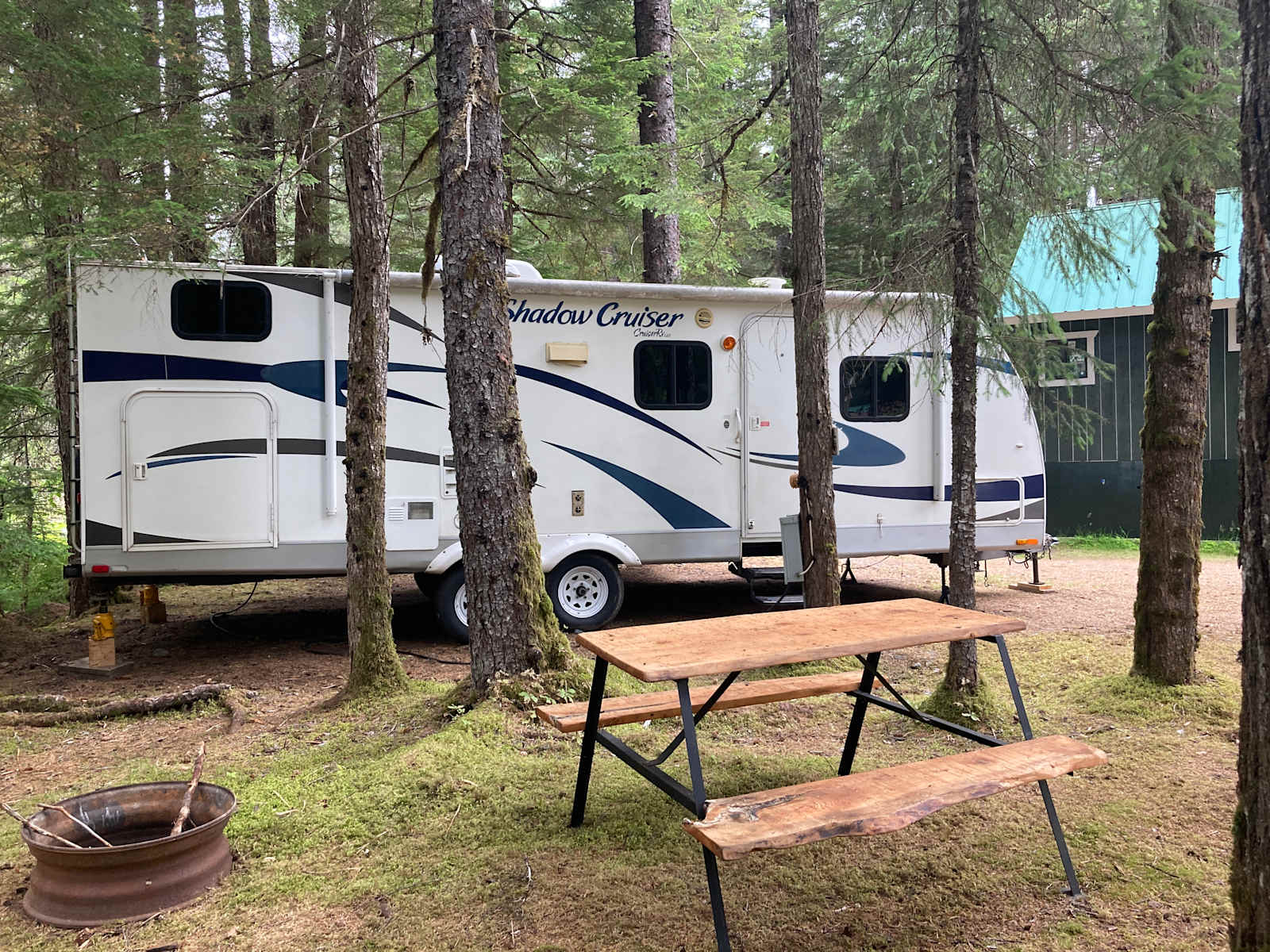Eagle Shadow Campground - glamping.directory