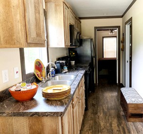 Tiny Home in Texas for Family Getaways near Houston - Willis, Texas - glamping.directory