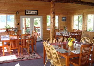 Charming Log Cabin Rental with Wood-Burning Stove near Anchorage, Alaska - Tyonek, Alaska - glamping.directory