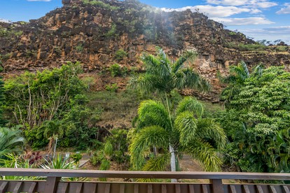 Luxury Dome Nestled in Waimea Valley, Kauai - Waimea, Hawaii - glamping.directory