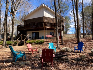Waterfront Cabin Ideal for Families and Outdoor Adventures in Arkansas - glamping.directory