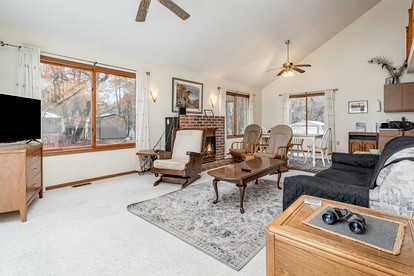 Comfy Sweet Cottage with BBQ Surrounded by Nature in Michigan - Au Gres, Michigan - glamping.directory