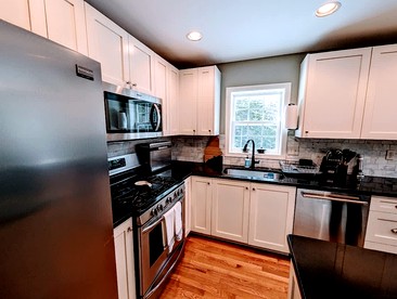 Spacious Family Vacation Home with Fire Pit Near Acadia National Park | Bar Harbor, Maine - Bar Harbor, Maine - glamping.directory