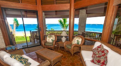 Luxurious Villa Rental on the Beach on Kauai, Hawaii - Kauai, Hawaii - glamping.directory