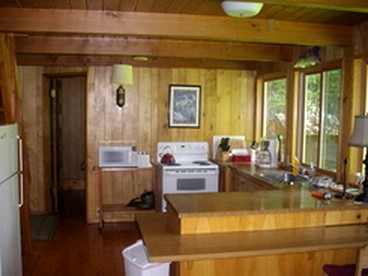 Secluded Ski-In and Ski-Out Cabin with Private Sauna on Mount Hood in Oregon - Government Camp, Oregon - glamping.directory