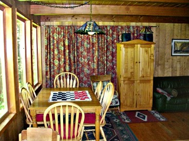Secluded Ski-In and Ski-Out Cabin with Private Sauna on Mount Hood in Oregon - Government Camp, Oregon - glamping.directory