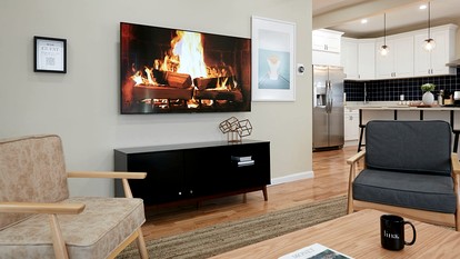 Splendid Ski Cabin with Pool Table, Jacuzzi and Large Backyard in New York - Shandaken, New York - glamping.directory