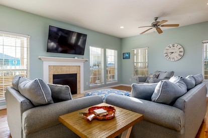 Breathtaking Pet Friendly Cottage with Barbecue in Dauphin Island, Alabama - Dauphin Island, Alabama - glamping.directory