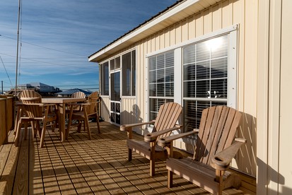 Breathtaking Pet Friendly Cottage with Barbecue in Dauphin Island, Alabama - Dauphin Island, Alabama - glamping.directory