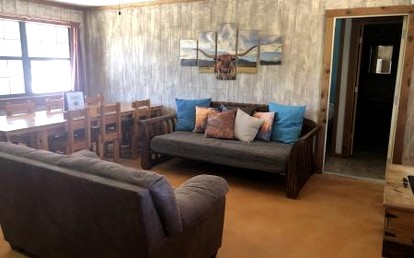 Family Cabin Getaway with an Outdoor Fireplace near Lake Granbury in Texas - Bluff Dale, Texas - glamping.directory